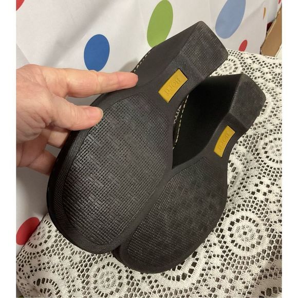 Born Brown Mule Leather Size 7 NICE! 🍒🌸 - Picture 4 of 16